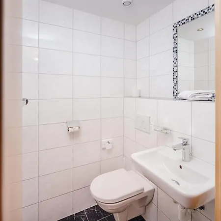Hotel Andrea Zams