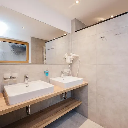 Andrea Ξενοδοχείο