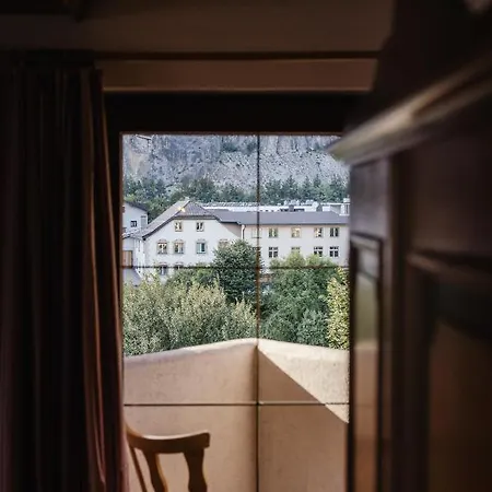Andrea Hotel *