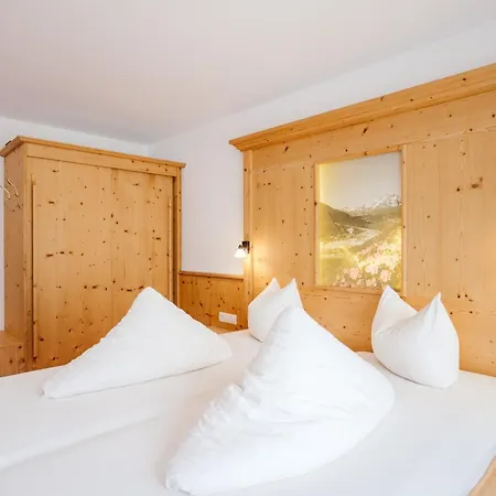 Andrea Ξενοδοχείο *