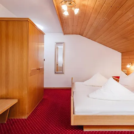 Hotel Andrea Zams